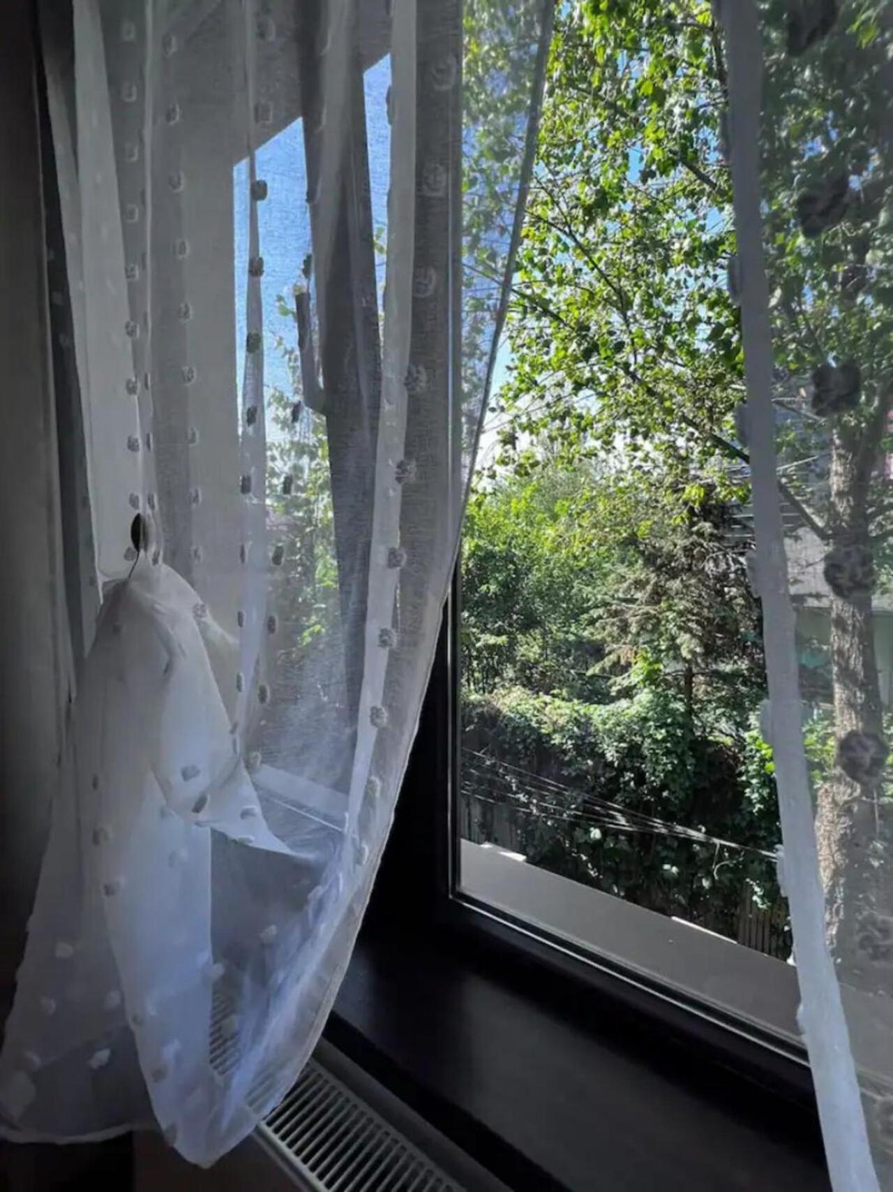 Vila Luminoasa Cu Curte Privata Bucharest Luaran gambar
