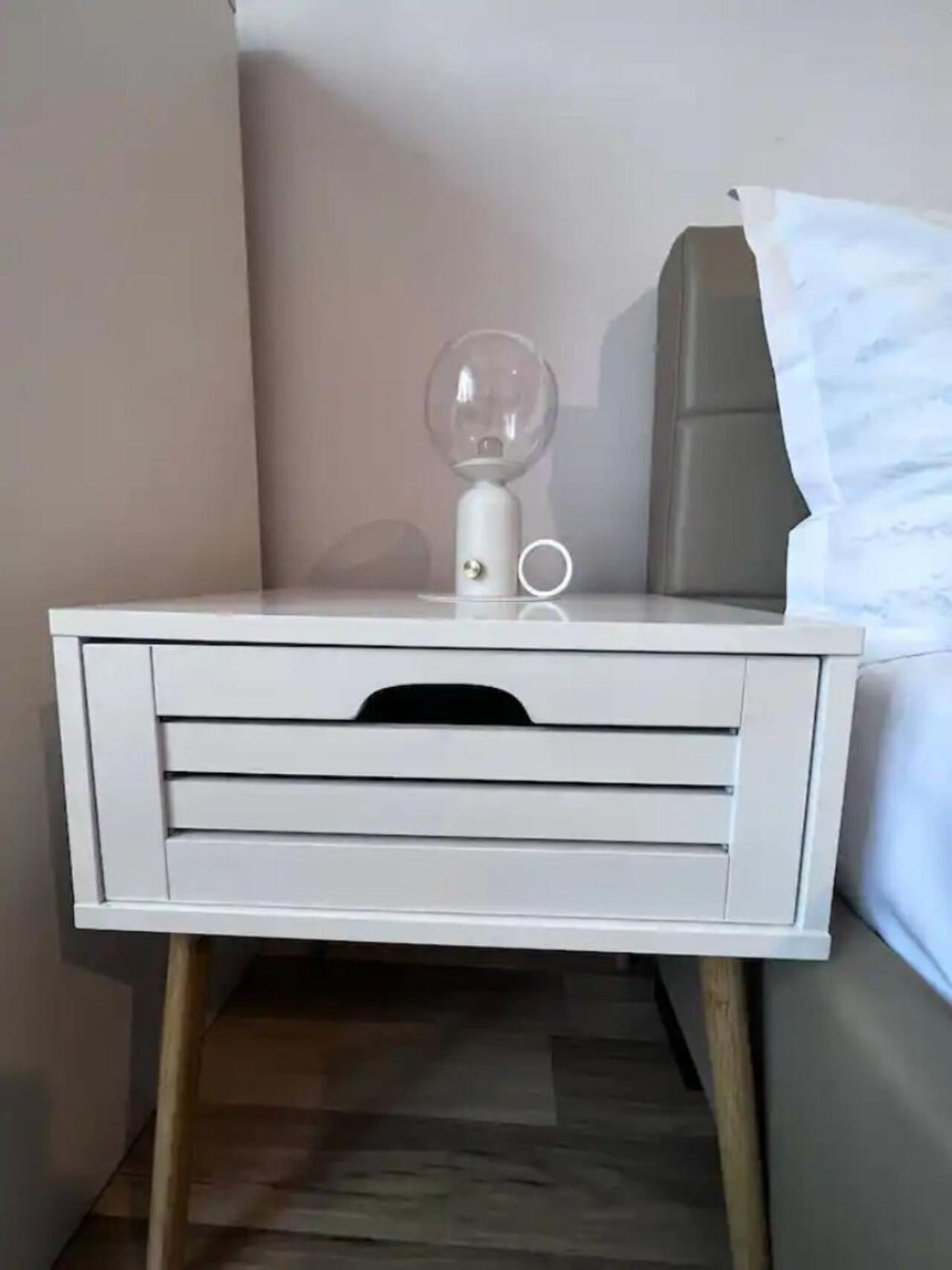 Vila Luminoasa Cu Curte Privata Bucharest Luaran gambar