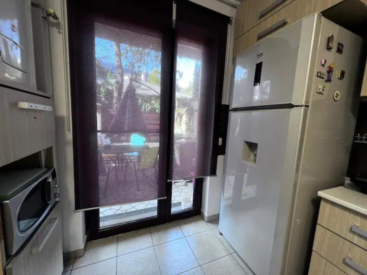 Vila Luminoasa Cu Curte Privata Bucharest Luaran gambar