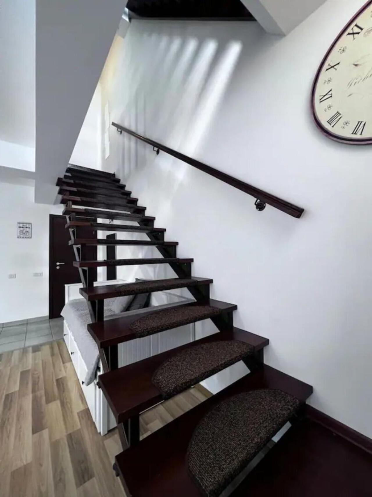 Vila Luminoasa Cu Curte Privata Bucharest Luaran gambar